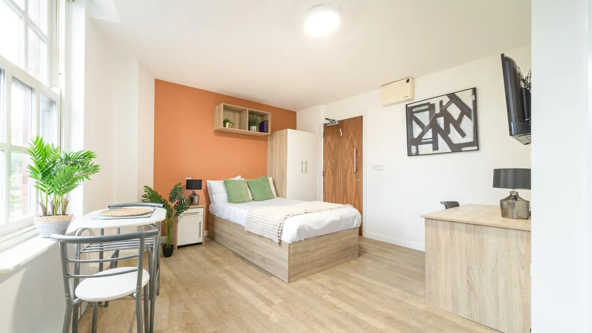 Alexandra House Simple City Stays Apartament