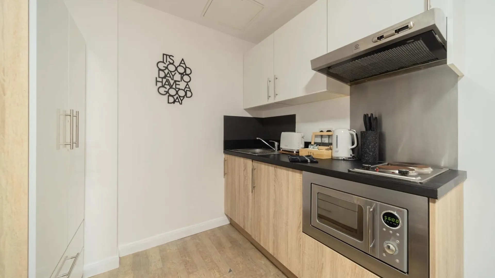 Apartament Alexandra House Simple City Stays